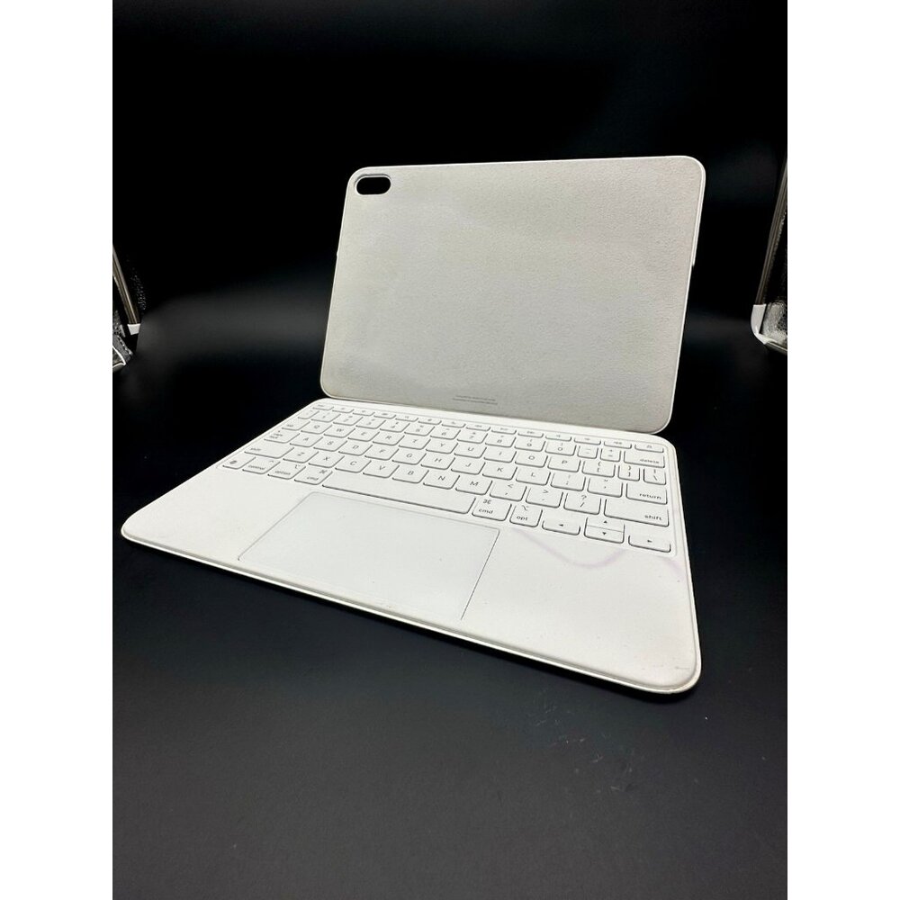 Apple Magic Keyboard 12.9” for iPad Pro 5th 6th Gen White Case with Trackpad